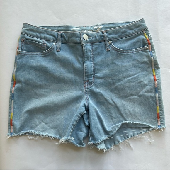 Seven7 Weekend Raw Hem Stretch Denim Shorts Icy2 Blue Rainbow Stripes Women’s 10 - Picture 1 of 7